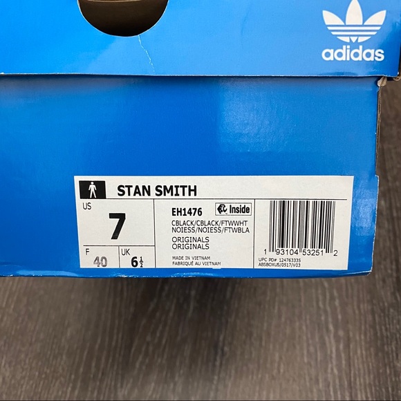 SOLD Adidas Stan Smith black and gold - Picture 7 of 7